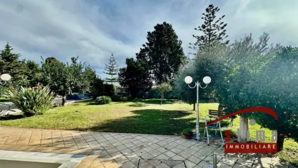 Villa via, Siracusa
