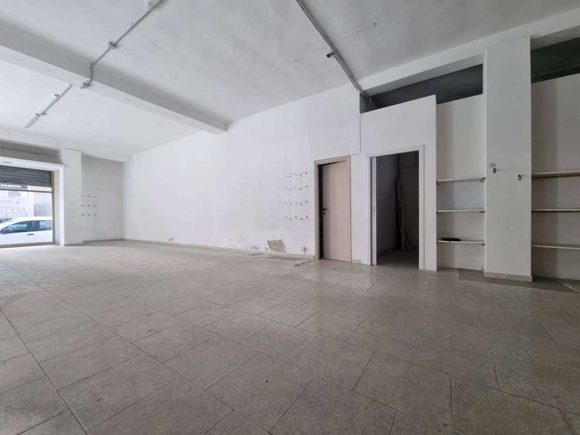 Immagine per Locale Commerciale in vendita a Quartu Sant'Elena Via Cilea 