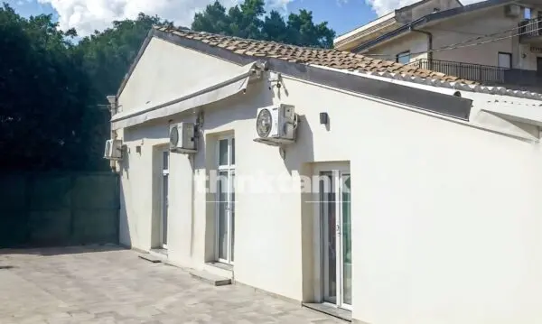Villa via Gramsci, Ragalna