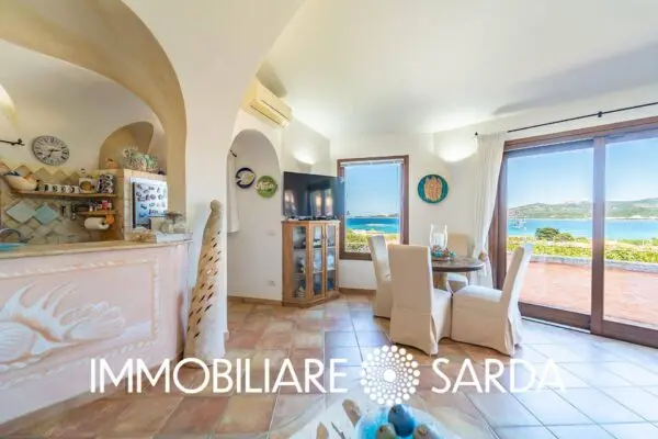 Villa via Monti Corru Snc, Arzachena