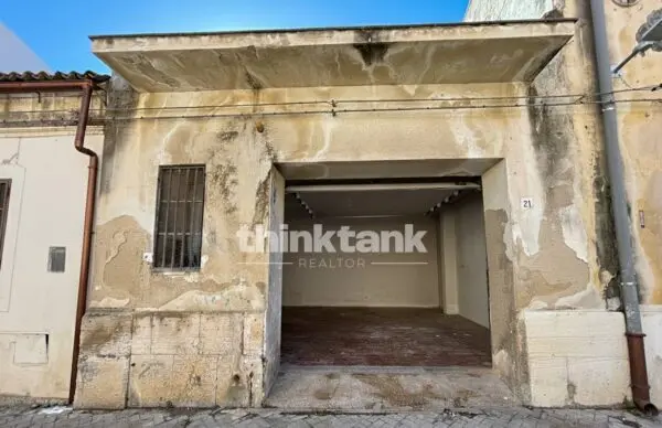 Box / Posto Auto via Calatafimi, Siracusa