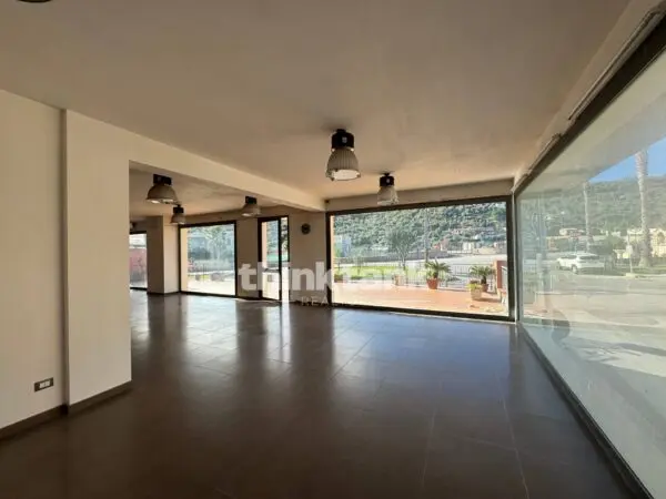 Locale Commerciale via Giovanni Falcone, Priolo Gargallo
