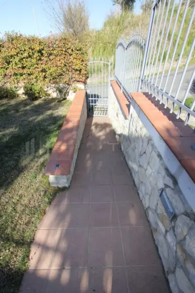 Casa Indipendente via Badessa Snc, Cosenza