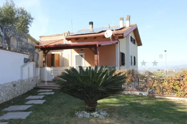 Casa Indipendente via Badessa Snc, Cosenza