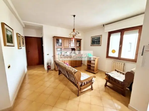 Appartamento via Della Svolta, Pietrasanta