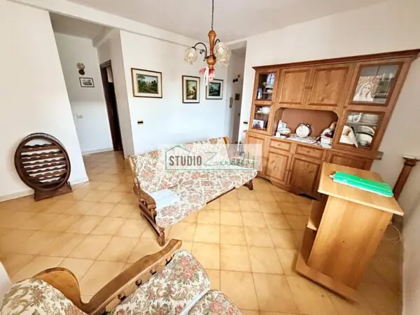 Appartamento via Della Svolta, Pietrasanta