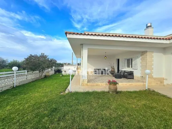 Villa via Del Giglio, Ispica
