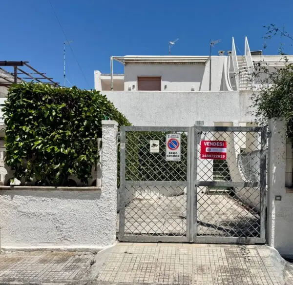 Villetta A Schiera via Salvatore Allende 70, Melendugno