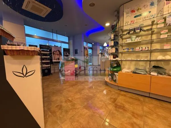 Attività Commerciale via Papa Giovanni Paolo Ii 7, Chieti