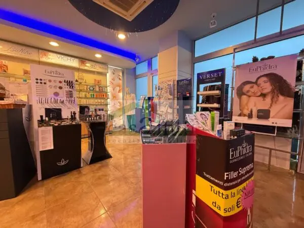 Attività Commerciale via Papa Giovanni Paolo Ii 7, Chieti