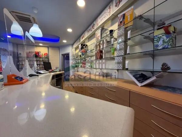 Attività Commerciale via Papa Giovanni Paolo Ii 7, Chieti