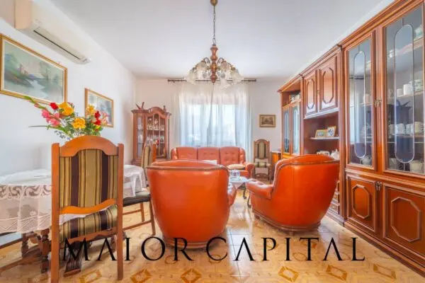 Casa Semindipendente via Baldassarre Longhena 46, Olbia