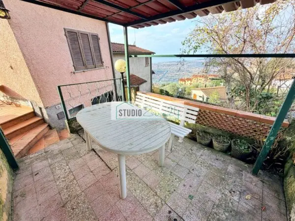 Casa Semindipendente via Bel Colle, Pietrasanta