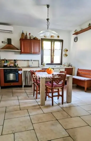 Villa via Contrada Uliveto, Augusta