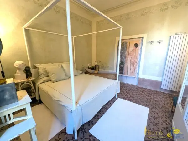 Trilocale via Bixio 40, Parma