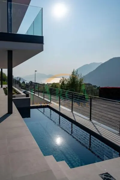 Villa via De Gasperi, Sale Marasino