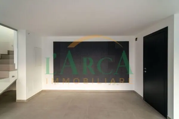Villa via De Gasperi, Sale Marasino