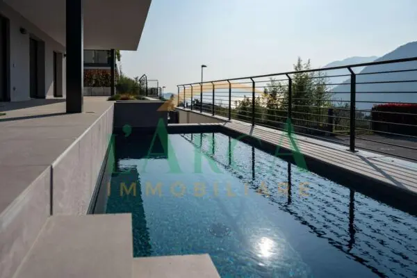 Villa via De Gasperi, Sale Marasino