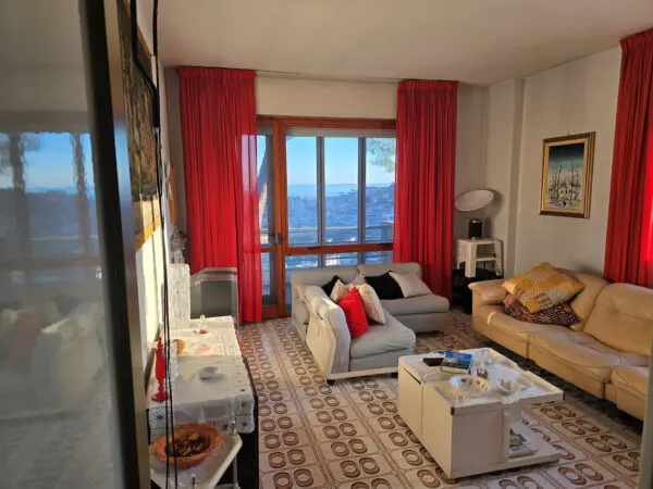 Monolocale via Del Castellino 23, Rapallo