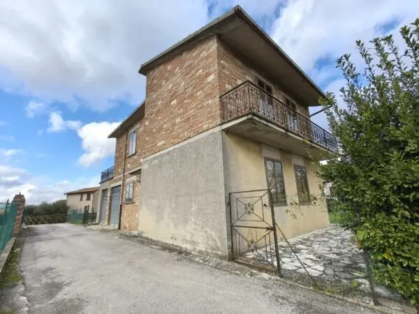 Villa Trifamiliare 88, Avigliano Umbro