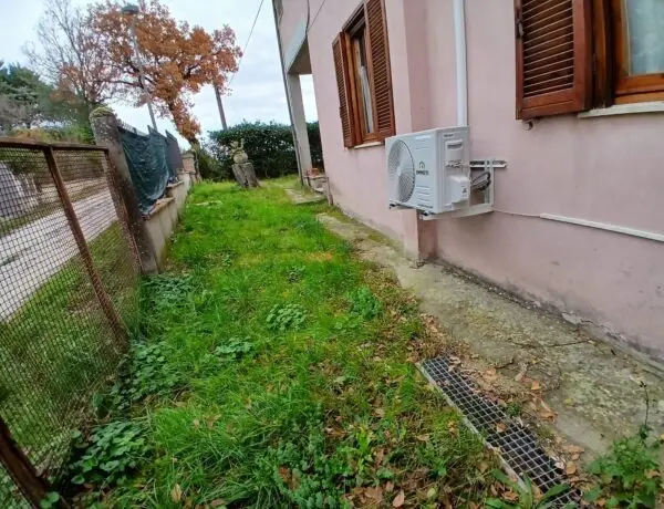 Porzione Di Casa via Sismano, Avigliano Umbro