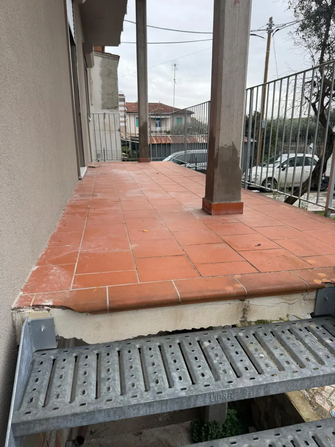 Immagine per Locale commerciale in vendita a Luni via Rozzone 1