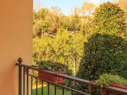 Terratetto viale Xx Settembre 25, Carrara