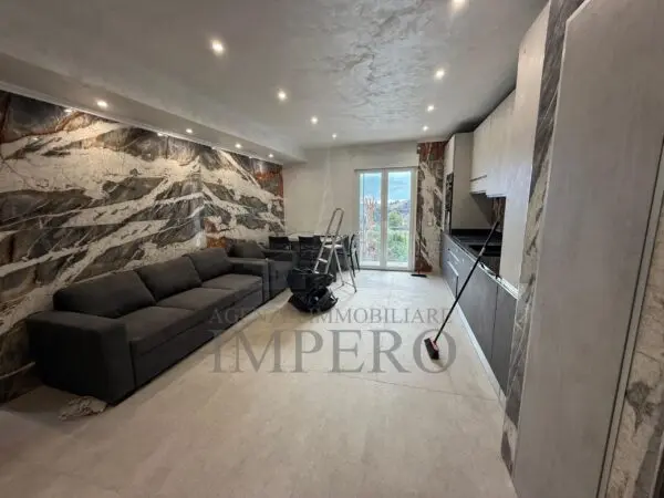 Quadrilocale via Felice Cascione 7, Ventimiglia