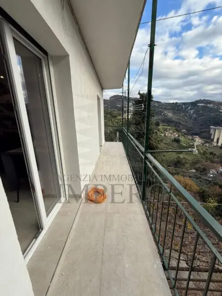 Quadrilocale via Felice Cascione 7, Ventimiglia
