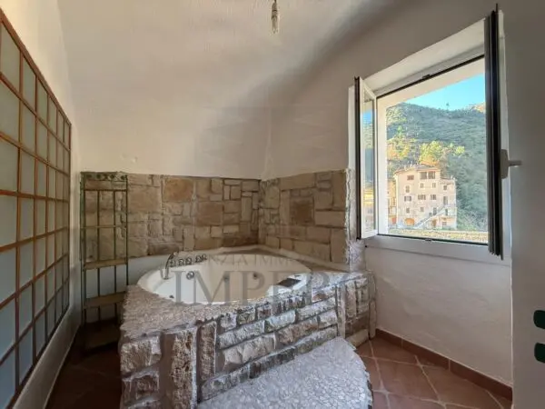 Quadrilocale via Case Palanchi 4, Ventimiglia
