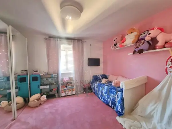 Trilocale via San Secondo 15, Ventimiglia
