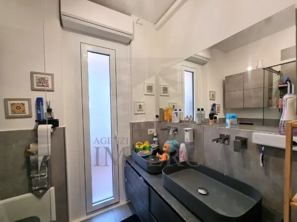 Trilocale via San Secondo 15, Ventimiglia