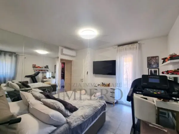 Trilocale via San Secondo 15, Ventimiglia