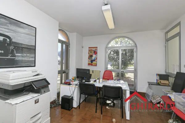 Show Room 5, Prà, Genova