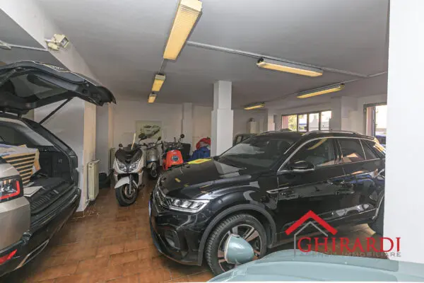 Show Room 5, Prà, Genova