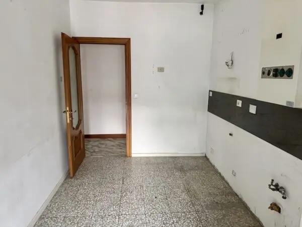 Quadrilocale via Galileo Galilei, Sanremo