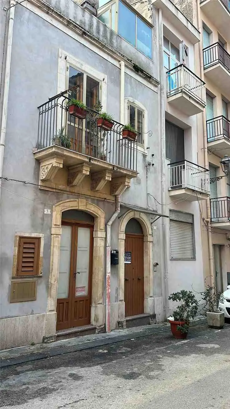 Immagine per Casa indipendente in vendita a Sortino via Genoa