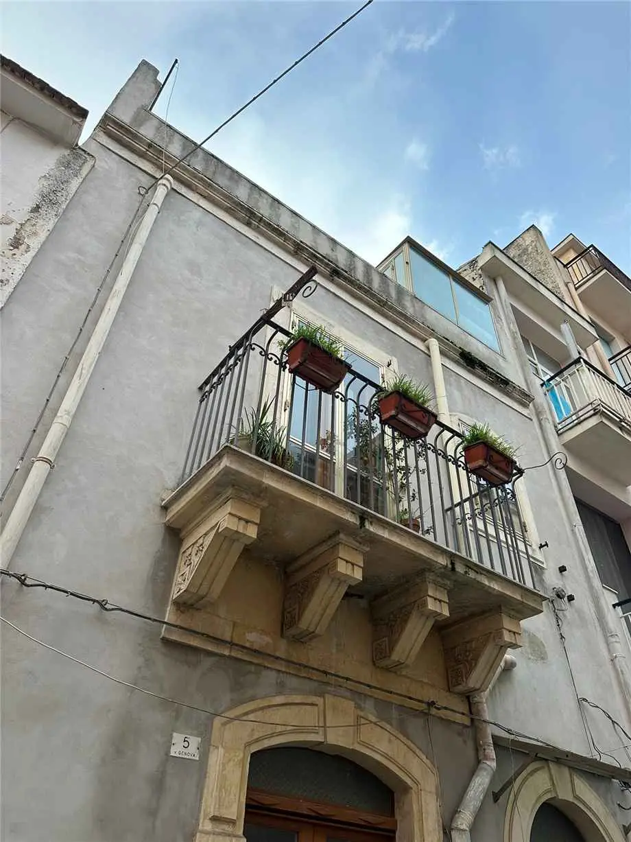 Immagine per Casa indipendente in vendita a Sortino via Genoa