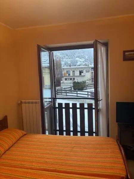 Appartamento via Einaudi, Oulx