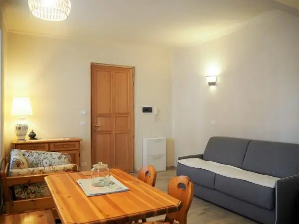 Appartamento via Bouvier, Cesana Torinese