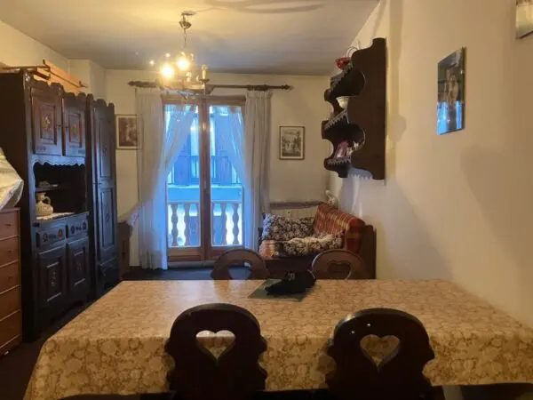 Appartamento via Roma, Cesana Torinese