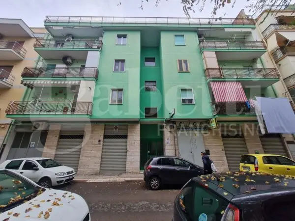 Appartamento via Casale, Barletta
