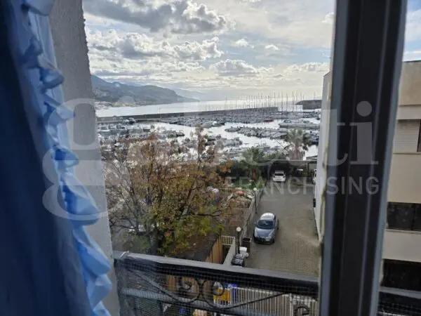 Appartamento via Porto 44, Cetraro