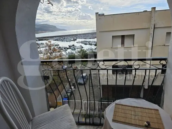 Appartamento via Porto 44, Cetraro