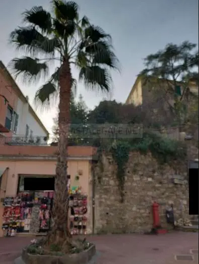 Appartamento via Felice Cascione 30, Imperia