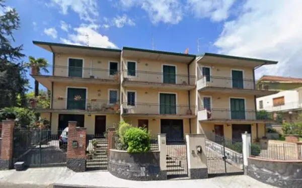 Appartamento via Papa Giovanni Xxiii 105, Trecastagni