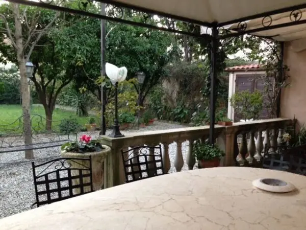 Porzione Di Casa via Calzabigi, Livorno