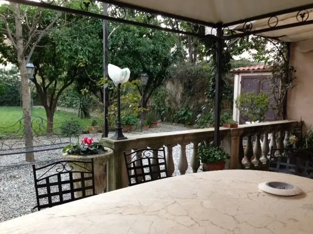 Immagine per Porzione di casa in vendita a Livorno via Calzabigi
