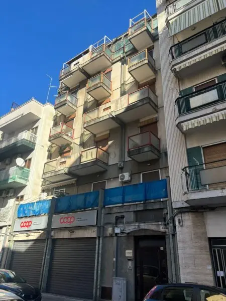Bilocale via Michele Mirenghi 43, Bari