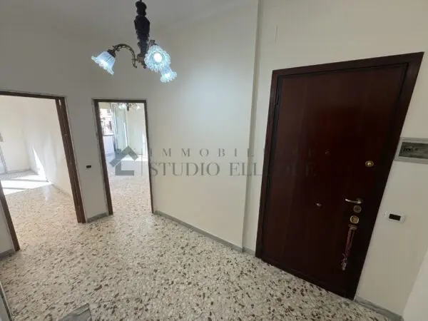 Trilocale via Nicolai 395, Bari